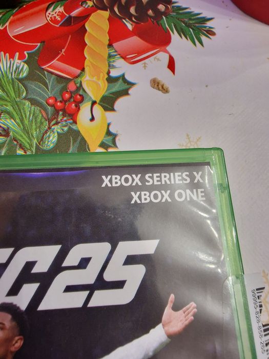 Sprzedam grę na konsole FC xbox serię x box one uzywana