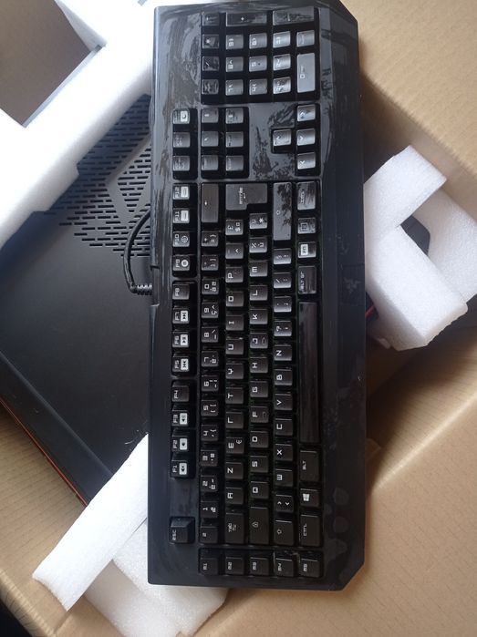 Комп’ютерний комплект: системний блок + монітор+клавіатура