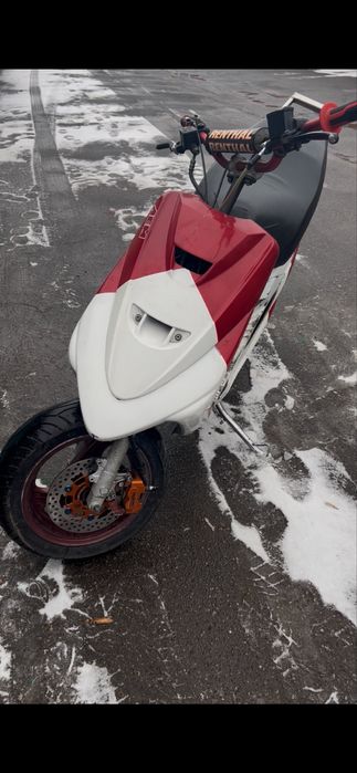 Yamaha Super jog ZR st6R/T