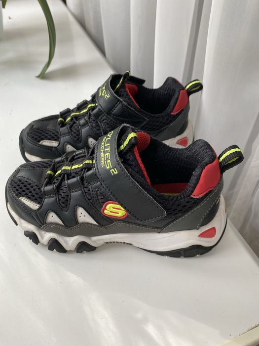 Кроссовки Skechers размер 27.5