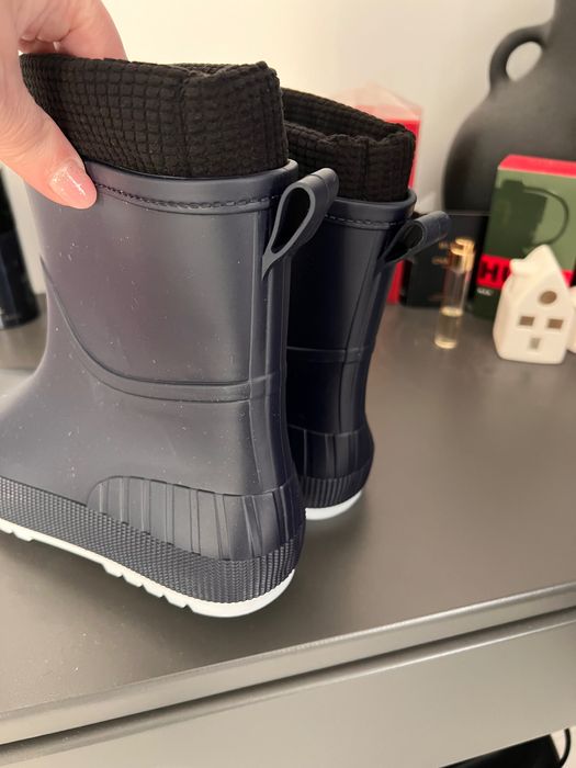 Женские резиновые сапоги со сьемным чулком