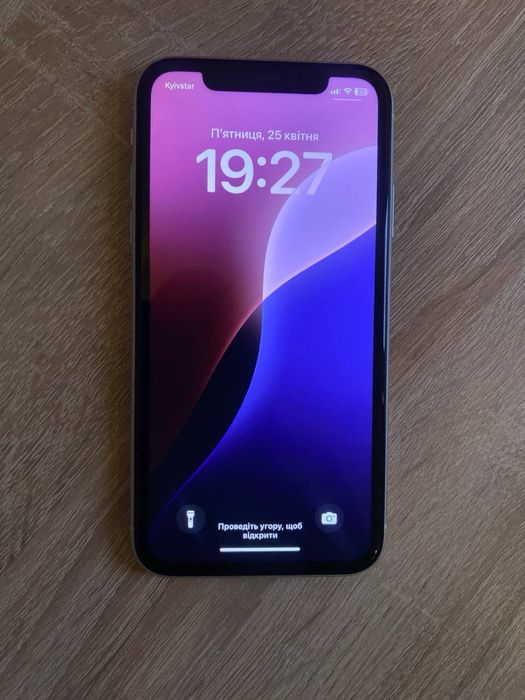 Продаю iPhone 11 64 ГБ | Гарний стан