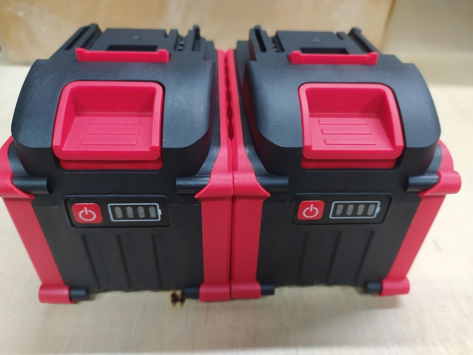 Акумулятор під посадку makita 12А/год. 18-21В