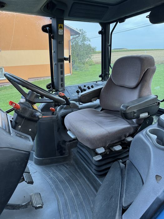 New Holland TM135 pneumatyka.