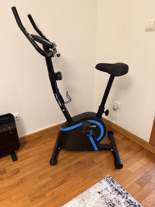 Bicicleta Estática Thunder Micrus