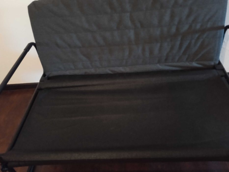Sofá-cama marca Ikea