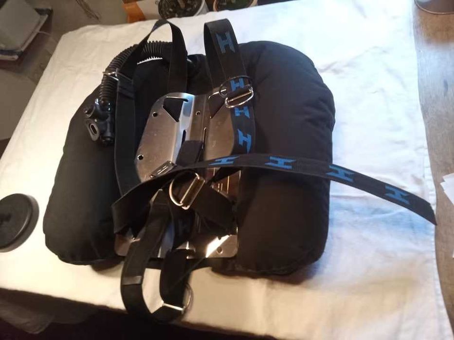 Halcyon Eclipse 40 VA - backplate z uprzężą i workiem wypornościowym do nurkowania