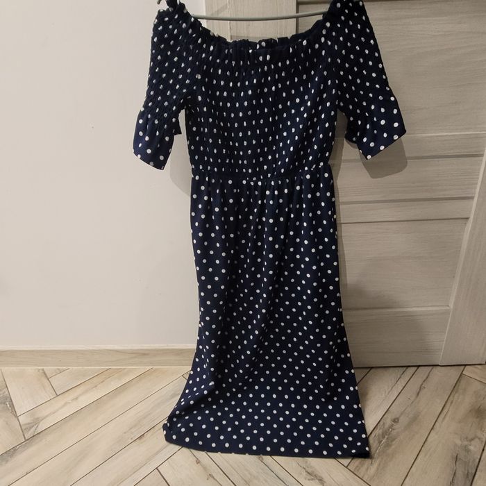 Sukienka letnia w grochy rozm 40