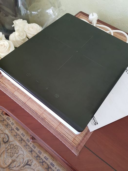 Продам, индукционную плиту