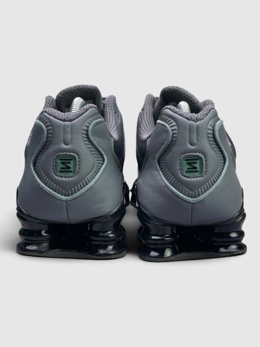 Buty Sportowe Nike Shox TL Szary Czarny Rozmiar 42