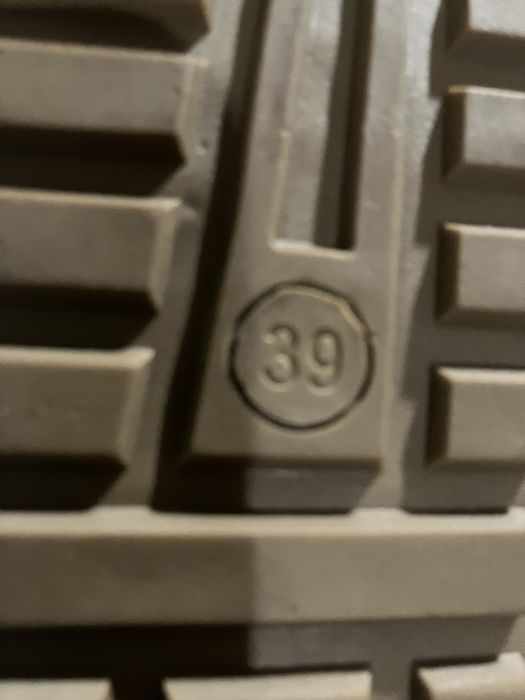 Nowe buty na zimę rozmiar 39