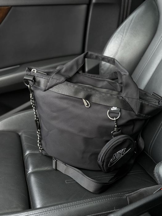 Сумка Nike W NSW Futura Luxe Tote чорна спортивна