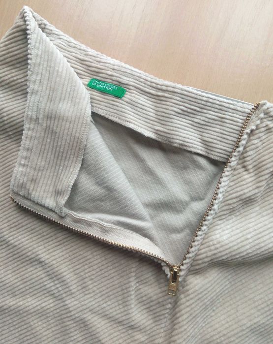 Вельветовая юбка миди Benetton