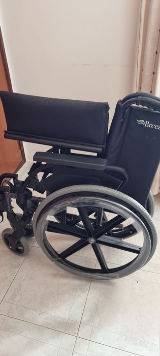 Cadeira de Rodas Manual NOVA - Premium (Alumínio, Encartável)