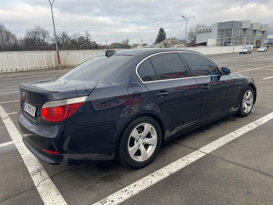 BMW 520 e60 2.2газ автомат