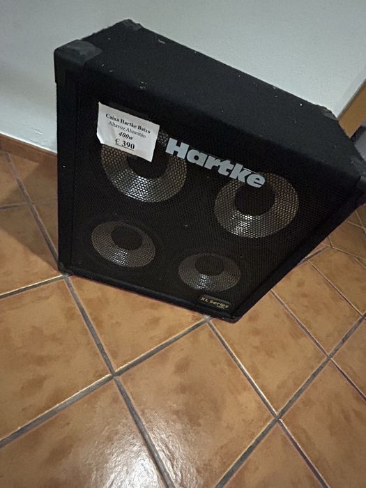 Caixa hartke baixo 400w
