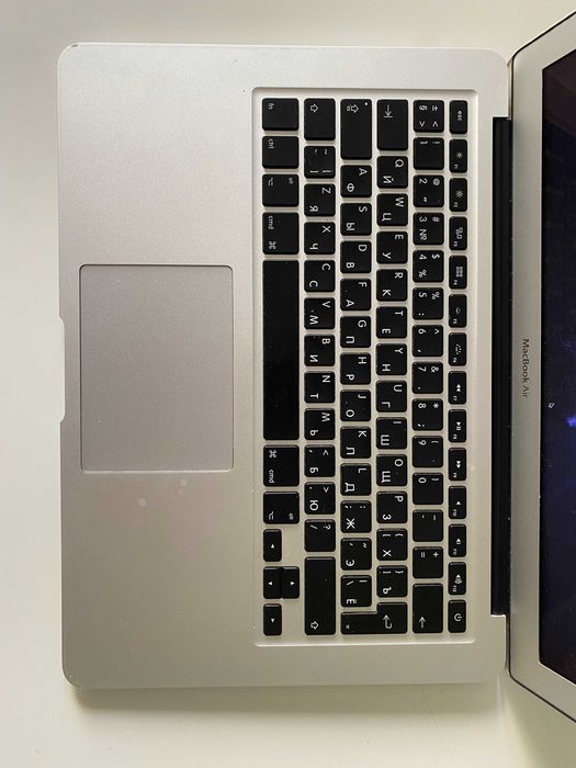 MacBook Air 13” 2012 Core i5 4Gb/256gb SSD