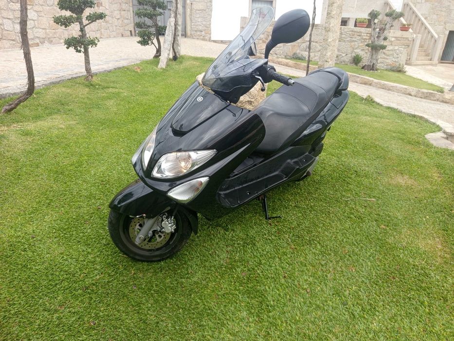 Yamaha majesty 125