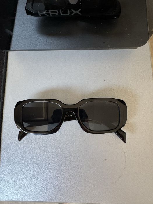 Okulary przeciwsłoneczne Prada