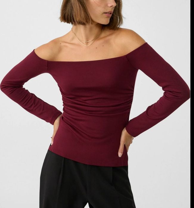 Кофтинка Stradivarius