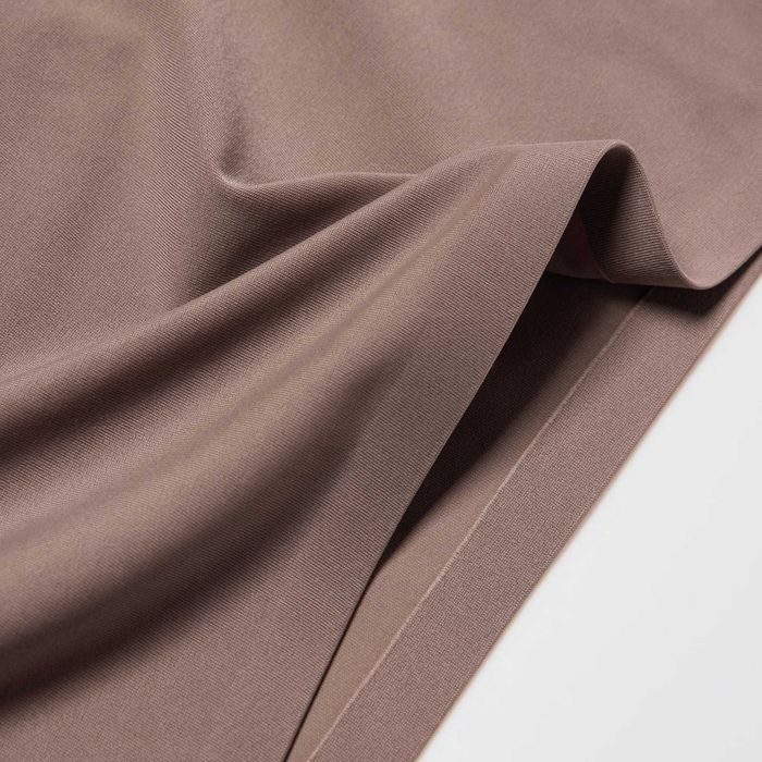 періодични трусики AIRism Hiphugger Uniqlo