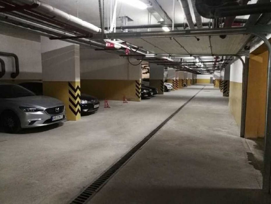 Офіс 70 кв.м Печерськ, вулиця Коновальця 36-Е