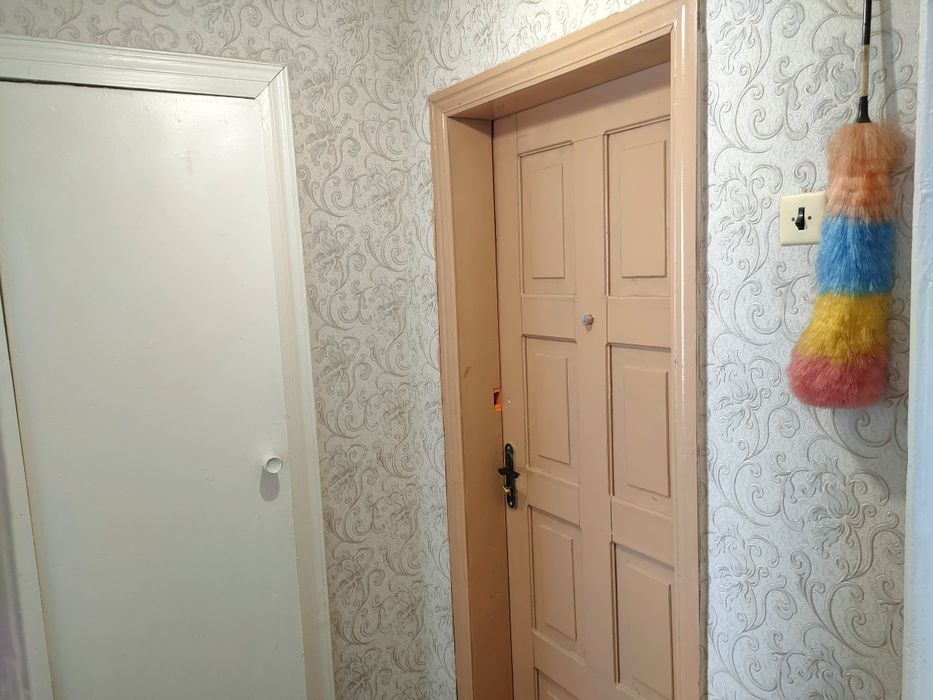 Продам 1 кімнатну квартира в центрі!