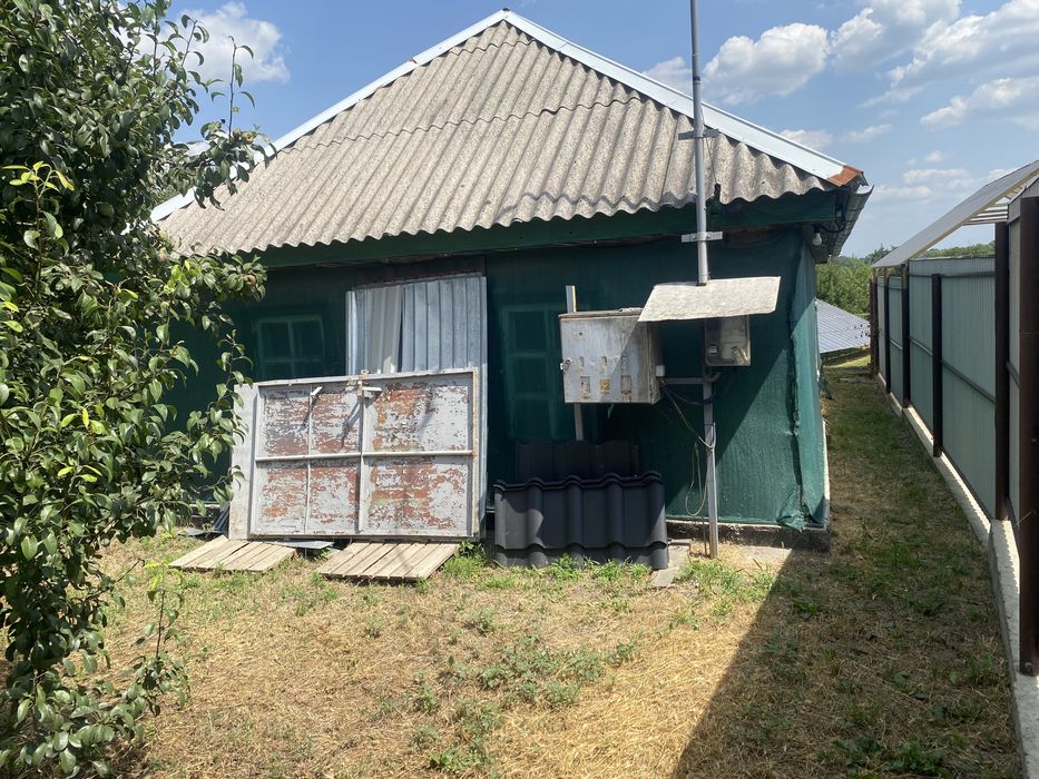 Будинок з сонячною станцією 30 квт