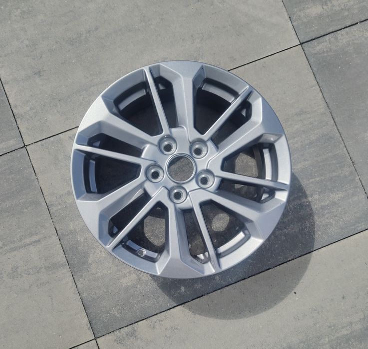 Felga aluminiowa Ford OE FOCUS MK4 MONDEO MK5 6.5" x 16" 5x108 ET 50