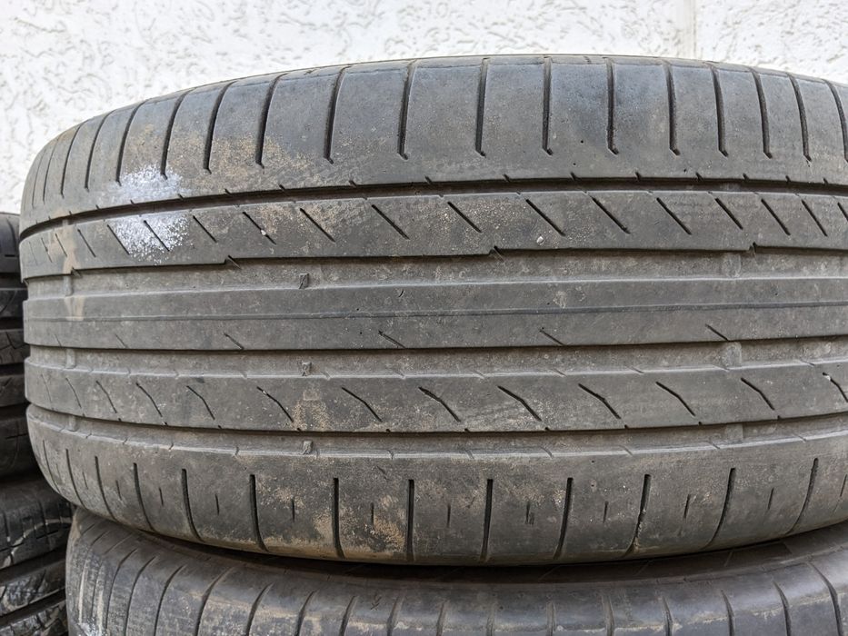 Літня пара CONTINENTAL 235 55 18 протектор 70%80%