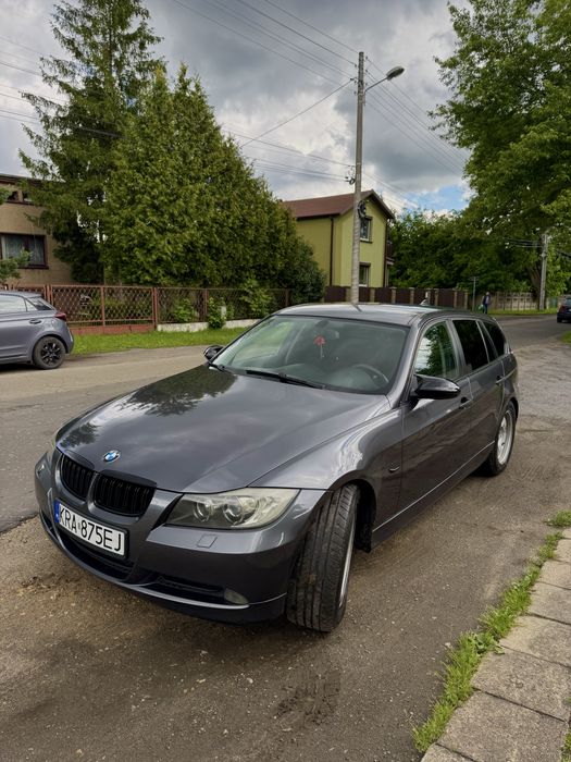 BMW e91 320d dobry stan