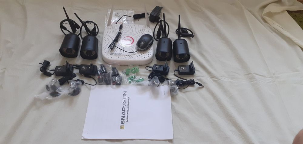 Zestaw monitoringu zewnętrznego 4x kamera