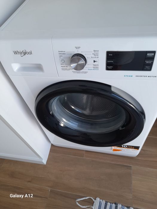 Maquina lava roupa Whirlpool