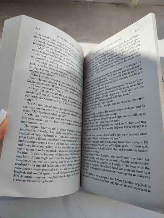 Книга англійською Cranford & Other Stories ELIZABETH C. GASKELL