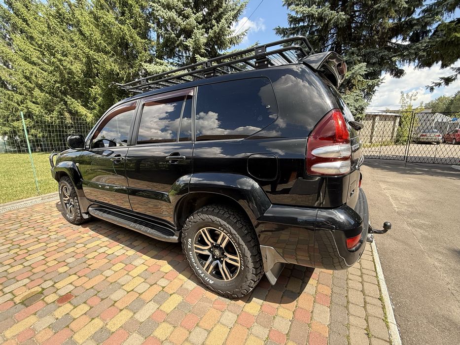 TOYOTA Land Cruiser 120 Prado