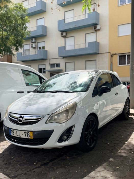 Opel Corsa black edition diesel foto 3