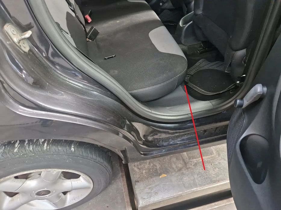 Painel trás direito CITROËN C3 II (SC_)