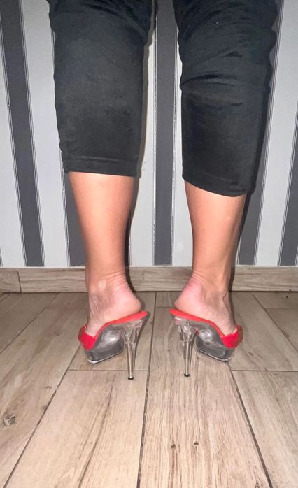 226/ OD RĘKI 36 Klapki sexy czerwone pvc szpilki 35-43 EU obcasy 13 cm