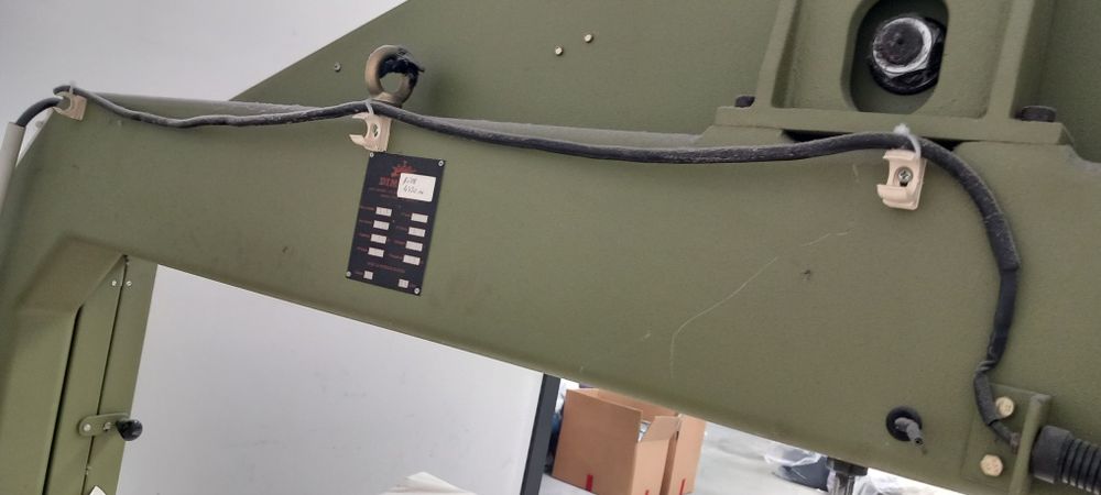 Serra de fita textil e outros