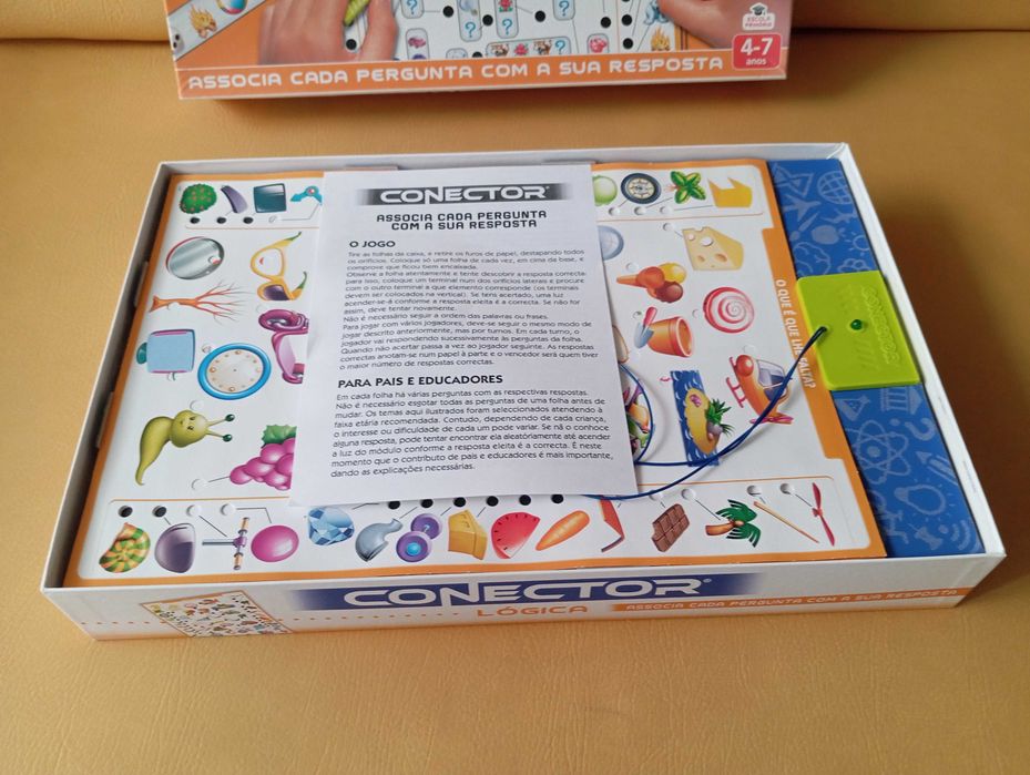 Jogo da Educa com conector