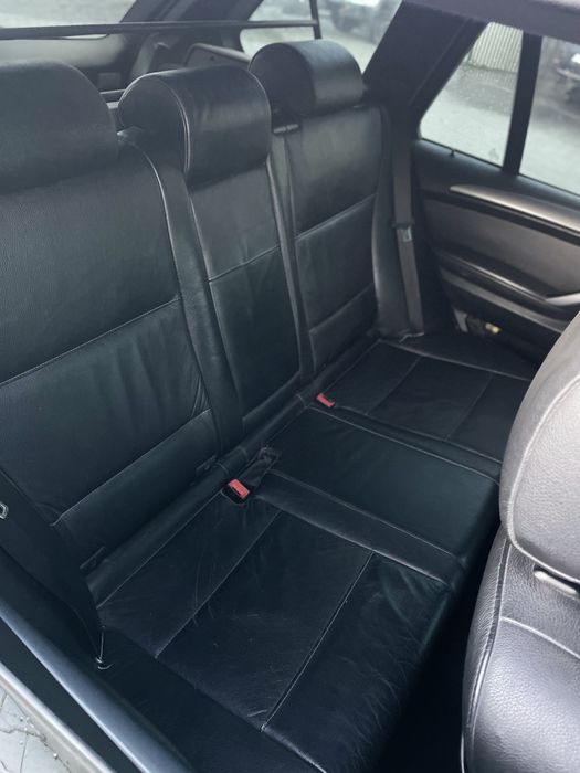 Продам BMW Х5Е53