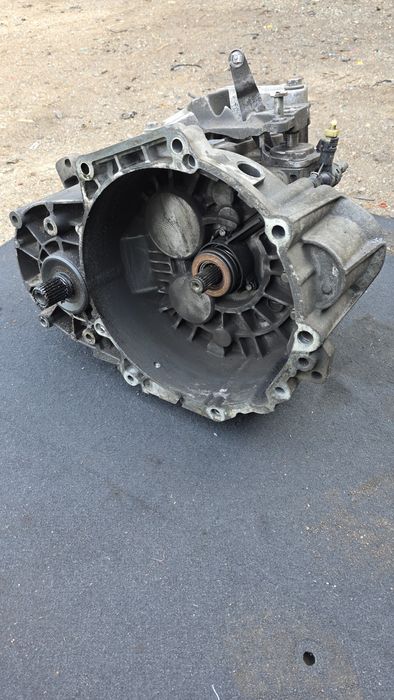 Skrzynia Biegów 6b GRF Audi A3 8P 2003r 2.0 tdi 140km Bkd