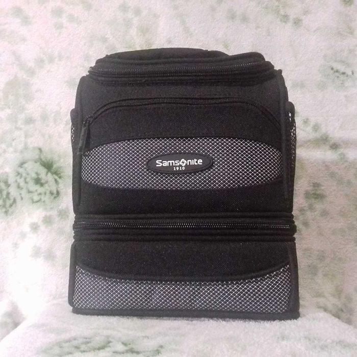 Фірмова сумка Samsonite (для фото і відеотехніки).