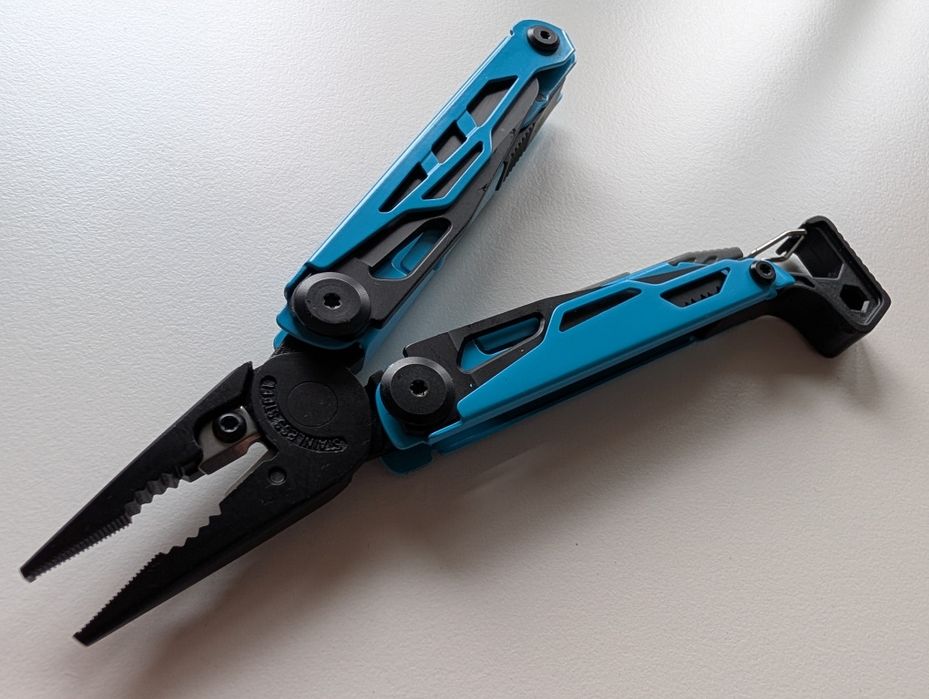 NOWY Multitool 17w1, narzędzie wielofunkcyjne, super jakość! Warna