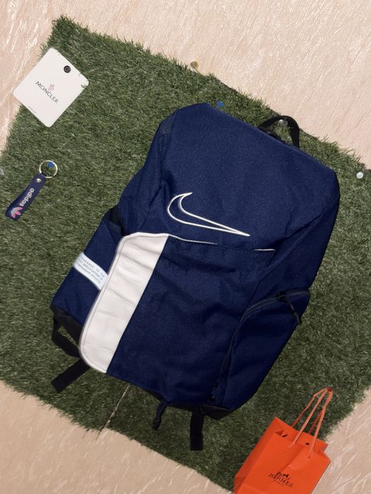 рюкзак — Nike Elite Pro