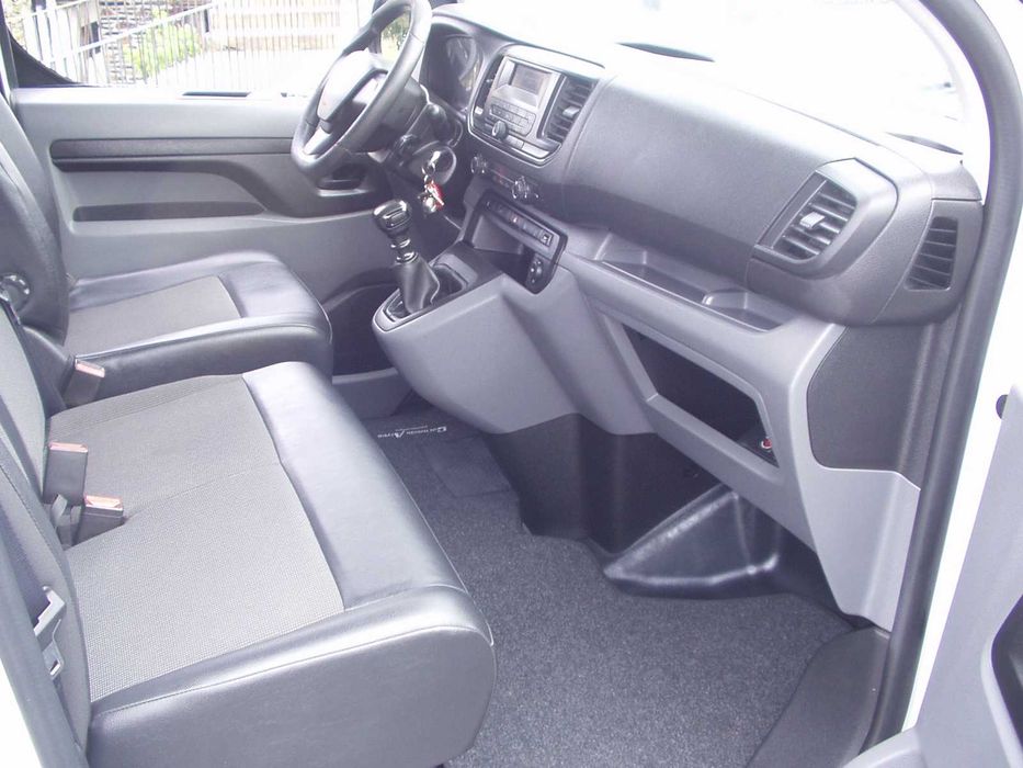 Citroen Jumpy BlueHDI 100cv L2 **IVA dedutível Incluído**