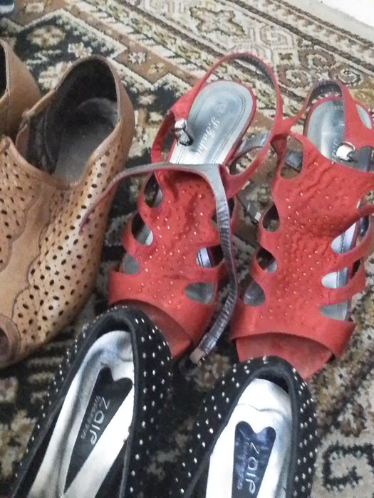 Sapatos Sandálias salto alto (tamanhos 38 39) LER DESCRIÇÃO