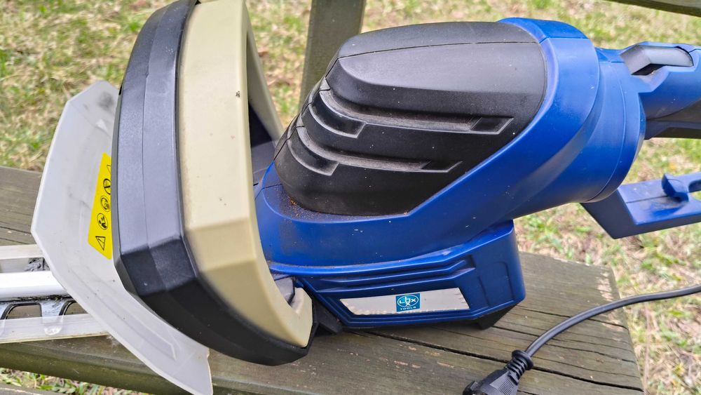 Nożyce elektryczne do żywopłotu LUX-TOOLS EHS 710-60