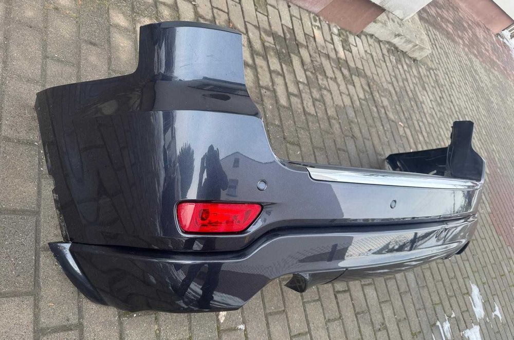 Zderzak tył tylny jeep grand cherokee wk2 pdc szary