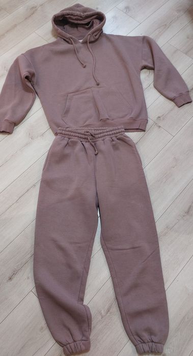 Костюм жіночий спортивний